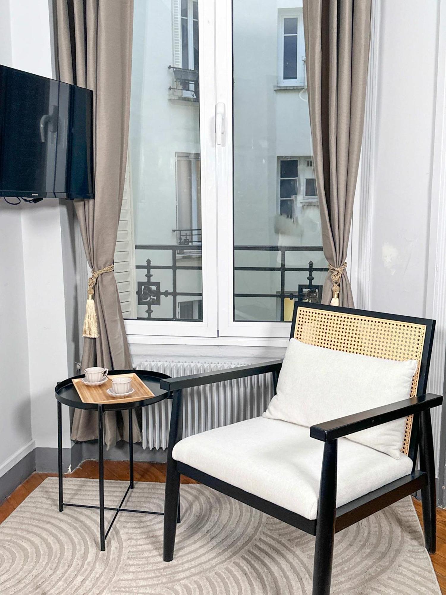 Appartement Cosy Hideaway Near Montparnasse à Paris Extérieur photo